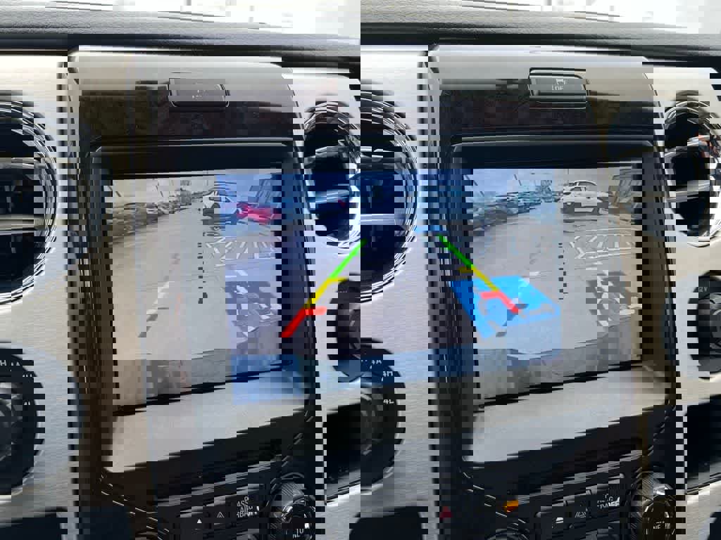 Used 2014 Ford F150 Platinum image 30