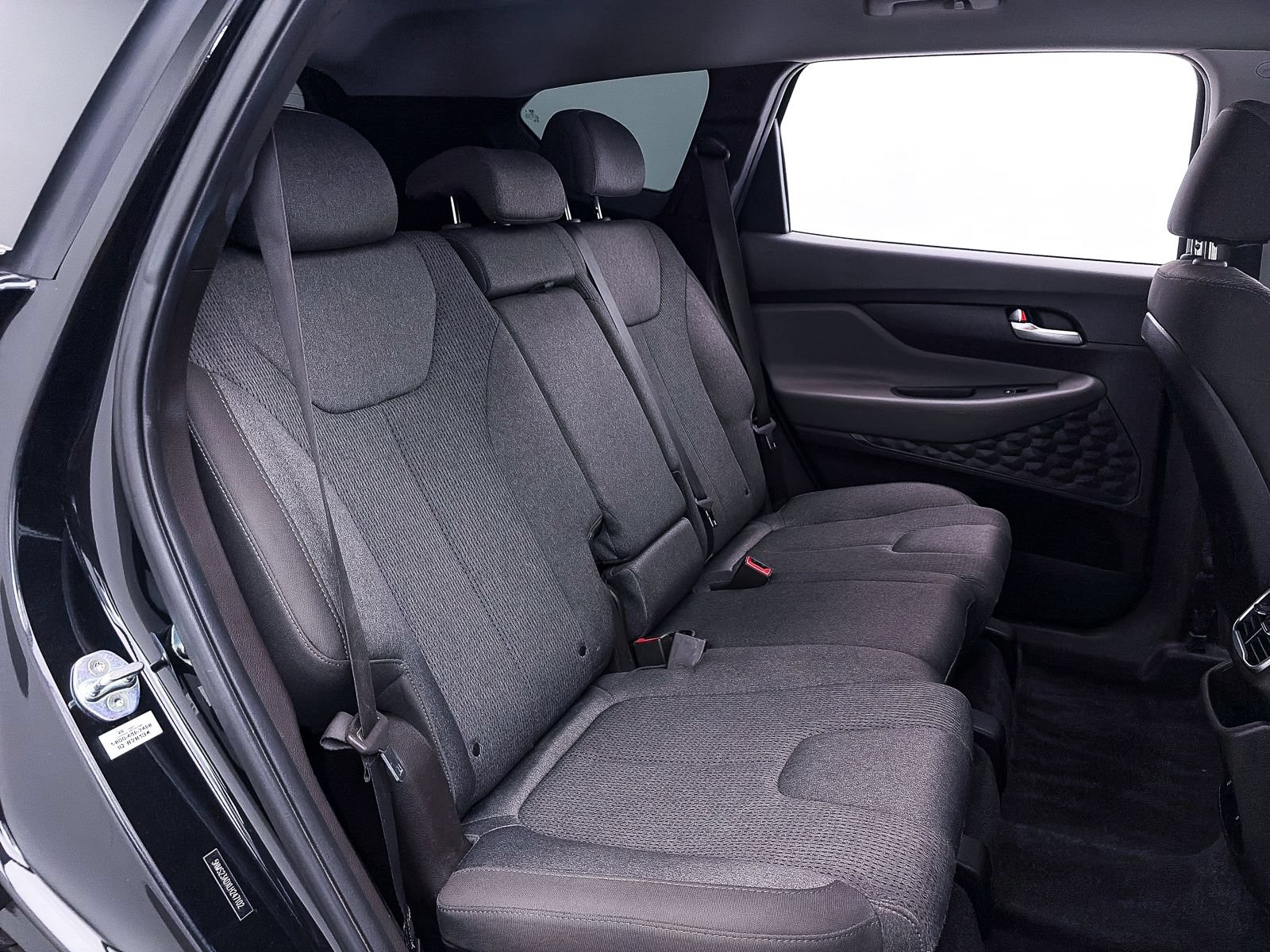 Used 2020 Hyundai Santa Fe SE FWD image 32