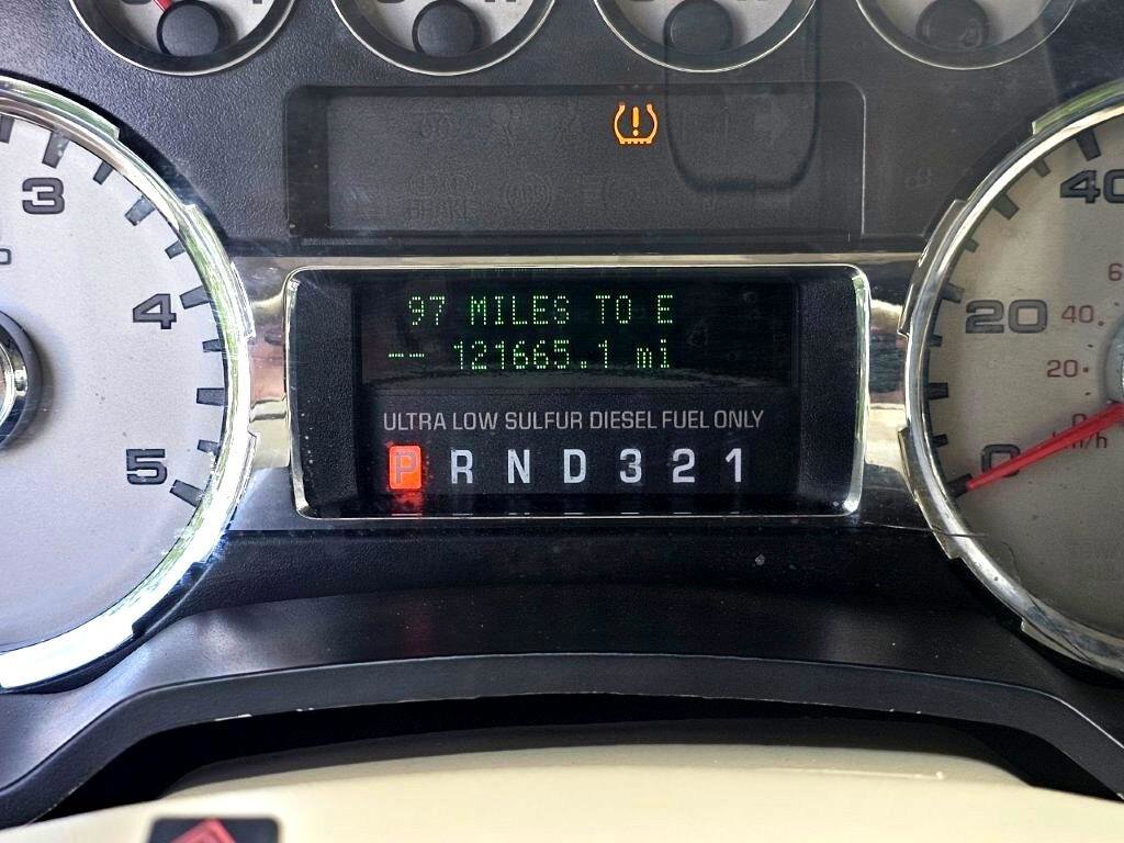 Used 2010 Ford F250 Lariat AWD/4WD image 25