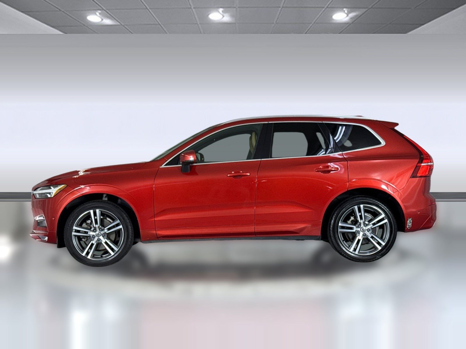 Used 2019 Volvo XC60 T6 Momentum AWD/4WD image 2
