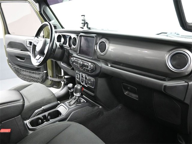 Used 2021 Jeep Wrangler Unlimited Sahara w/ Uconnect 4C Nav & Sound Group image 25