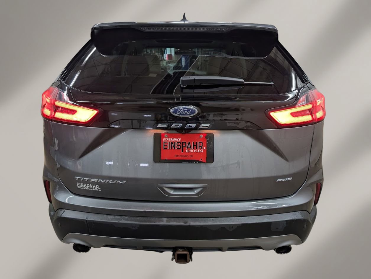 Used 2022 Ford Edge Titanium w/ Class II Trailer Tow Package image 28