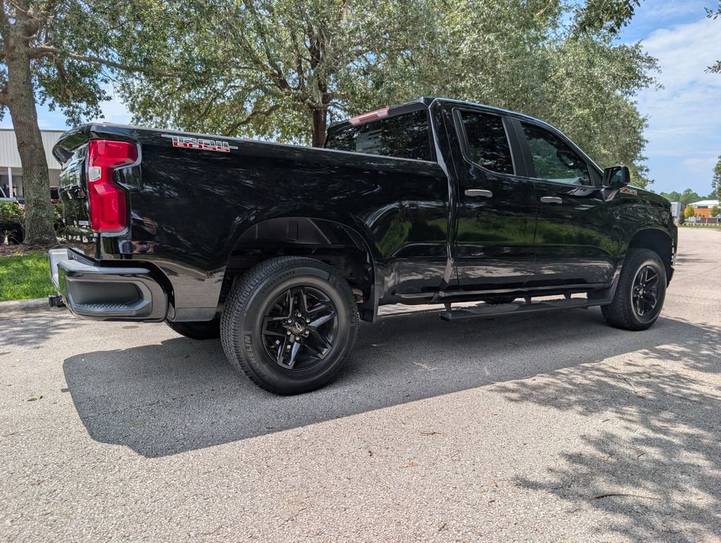 Used 2019 Chevrolet Silverado 1500 Custom Trail Boss w/ Custom Convenience Package AWD/4WD image 9