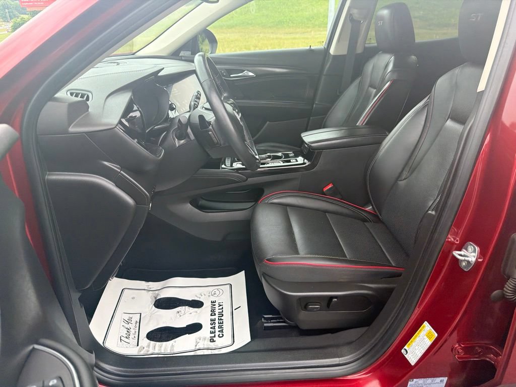 Used 2023 Buick Envision Essence w/ Technology Package I AWD/4WD image 14