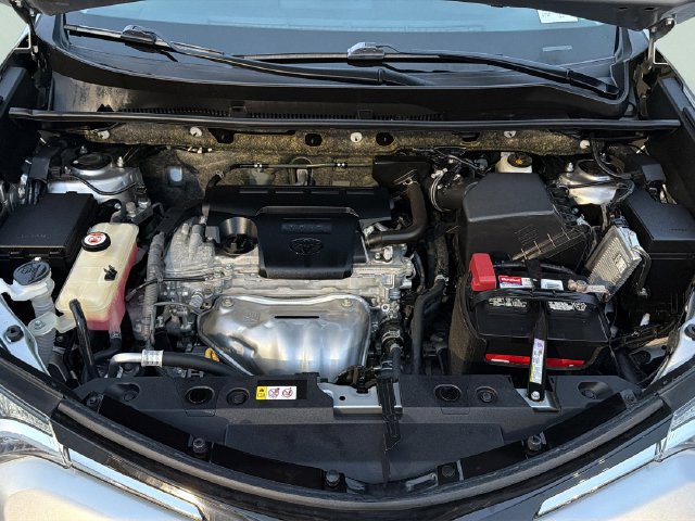 Used 2018 Toyota RAV4 XLE w/ Plus Extra Value Package AWD/4WD image 35