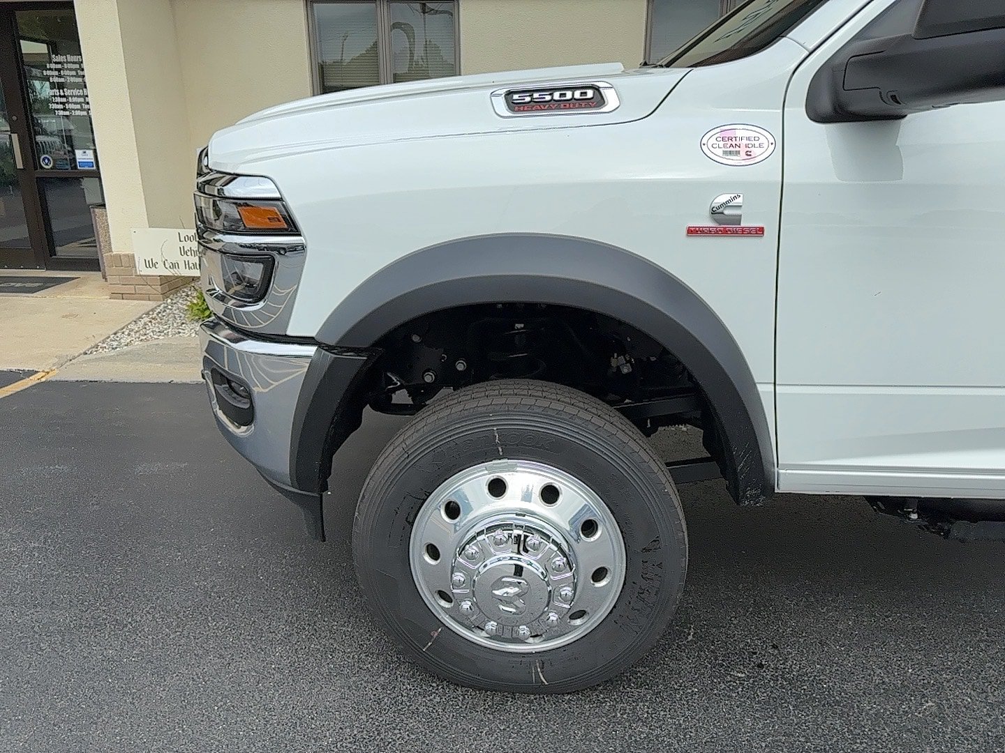 New 2026 RAM 5500 Tradesman w/ Chrome Appearance Group AWD/4WD image 3