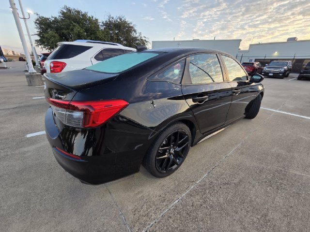Used 2022 Honda Civic Sport image 4