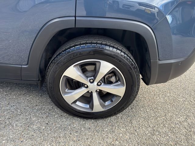 Used 2021 Jeep Cherokee Limited w/ Elite Package image 24