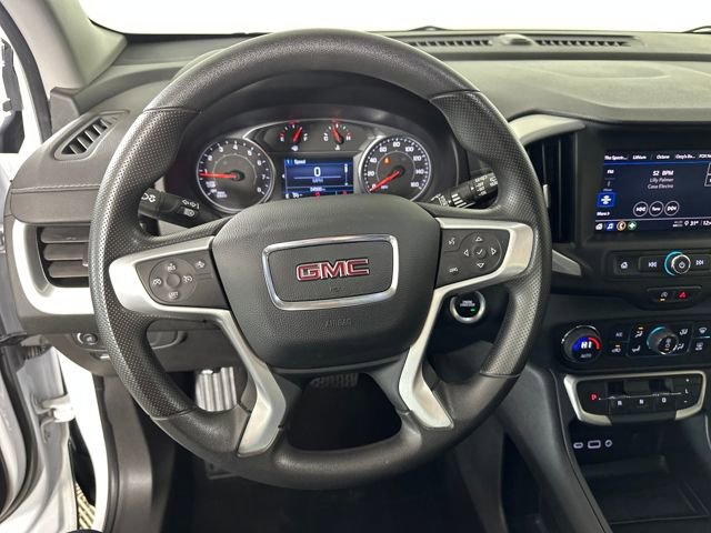 Used 2023 GMC Terrain SLE w/ Driver Convenience Package image 31