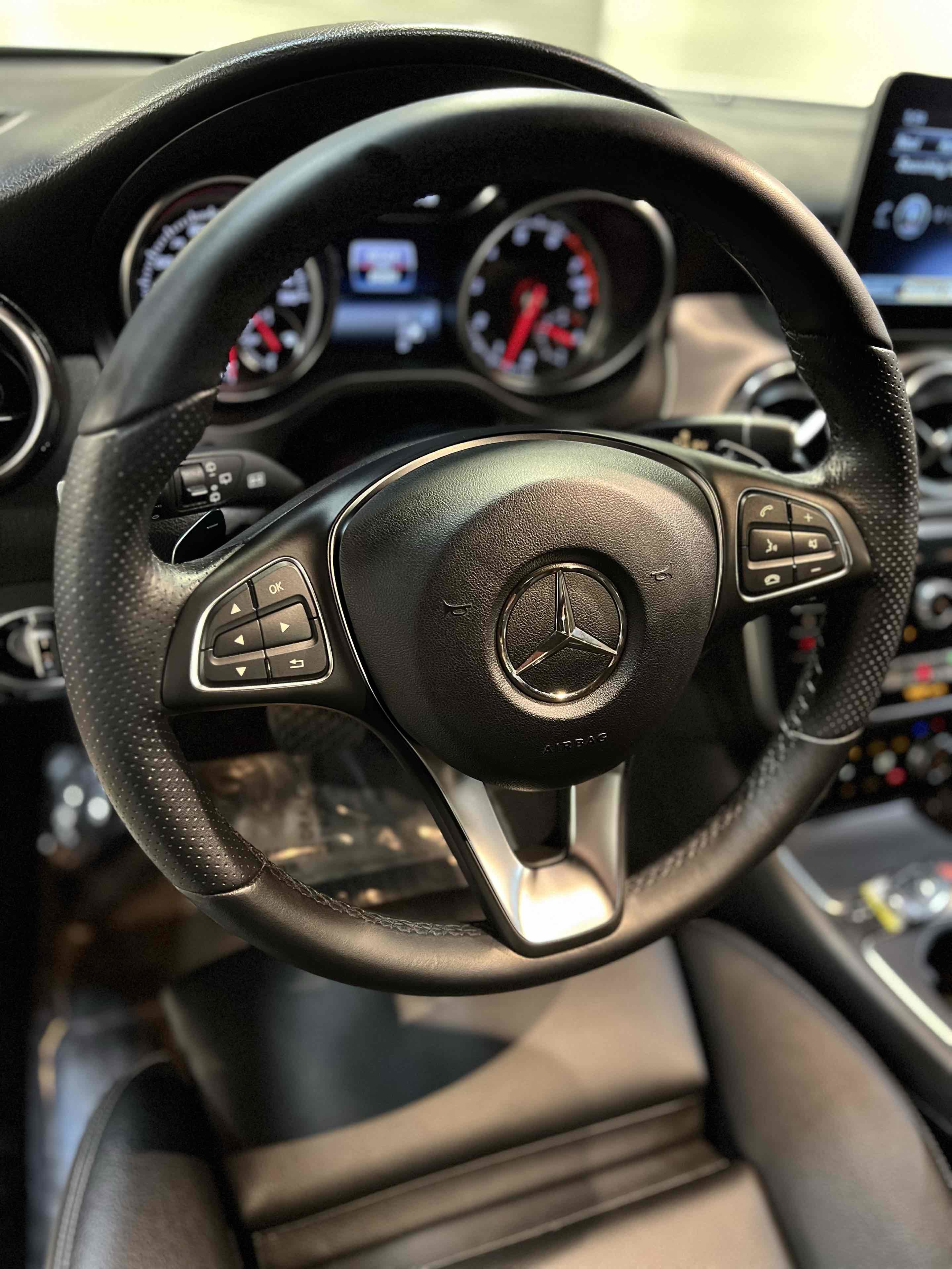 Used 2020 Mercedes-Benz GLA 250 image 35