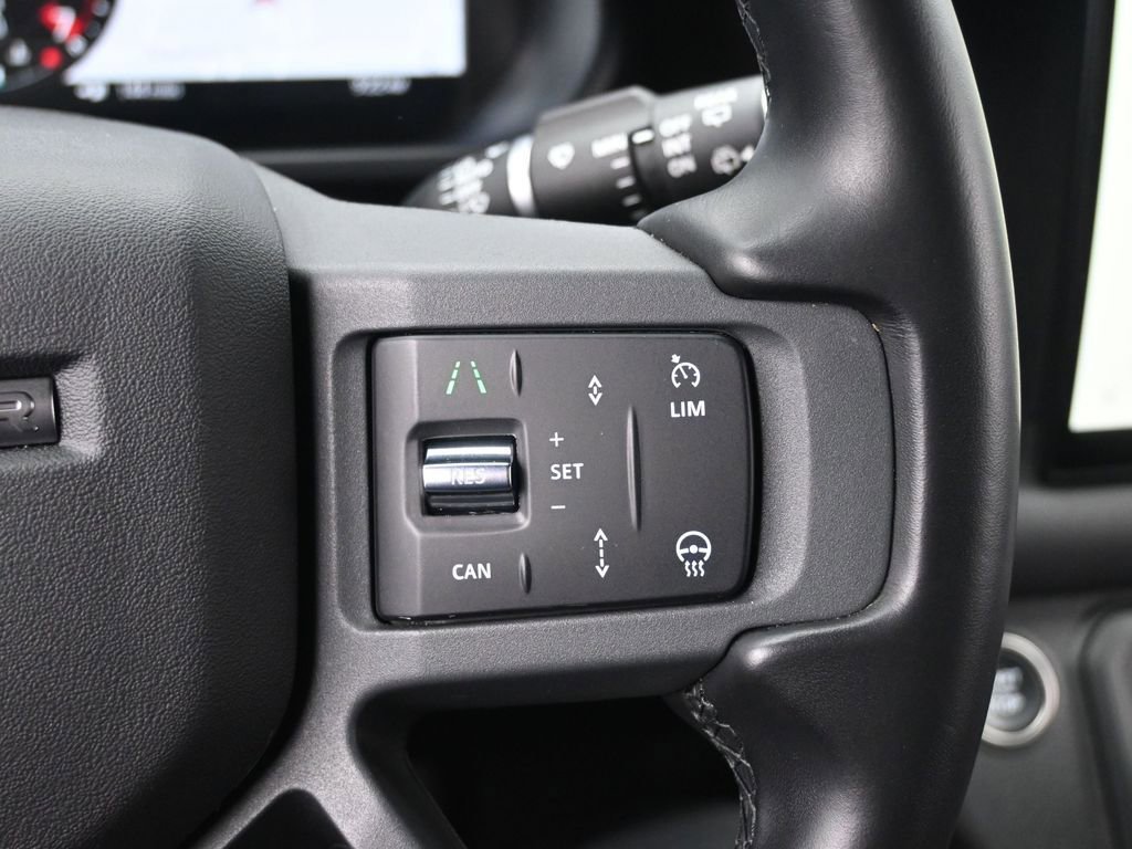 Used 2024 Land Rover Defender 130 X-Dynamic SE image 14