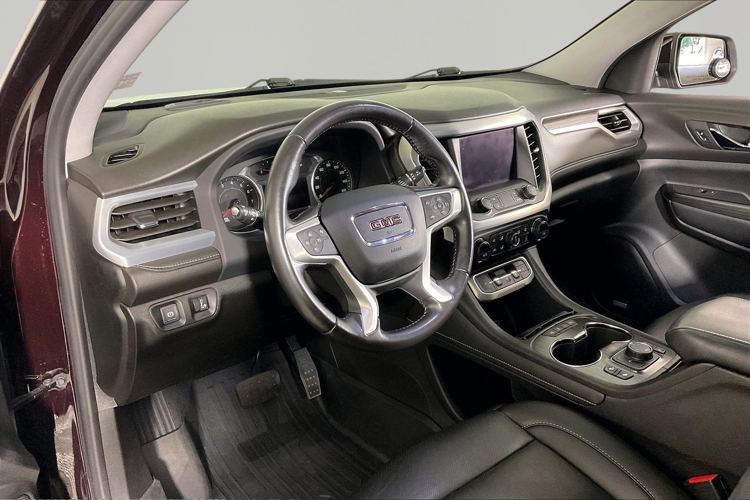 Used 2021 GMC Acadia SLT w/ LPO, Adventure Package AWD/4WD image 12