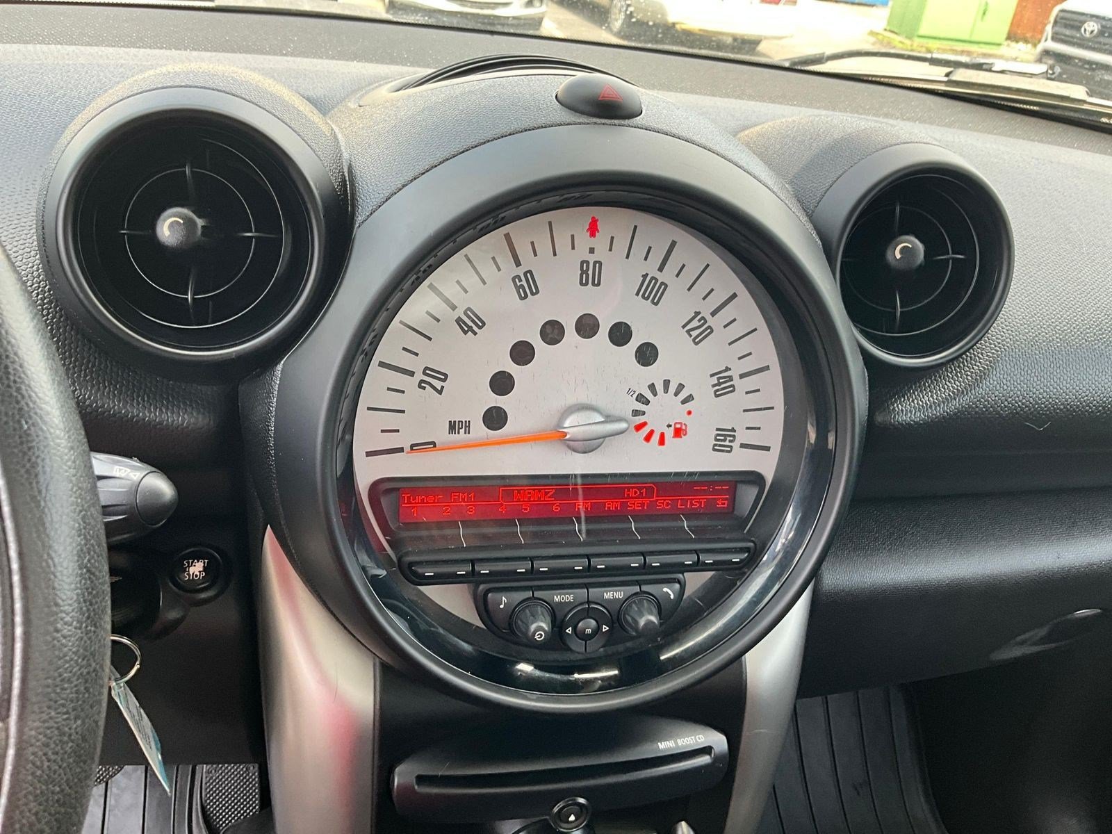 Used 2014 MINI Cooper Countryman FWD image 13