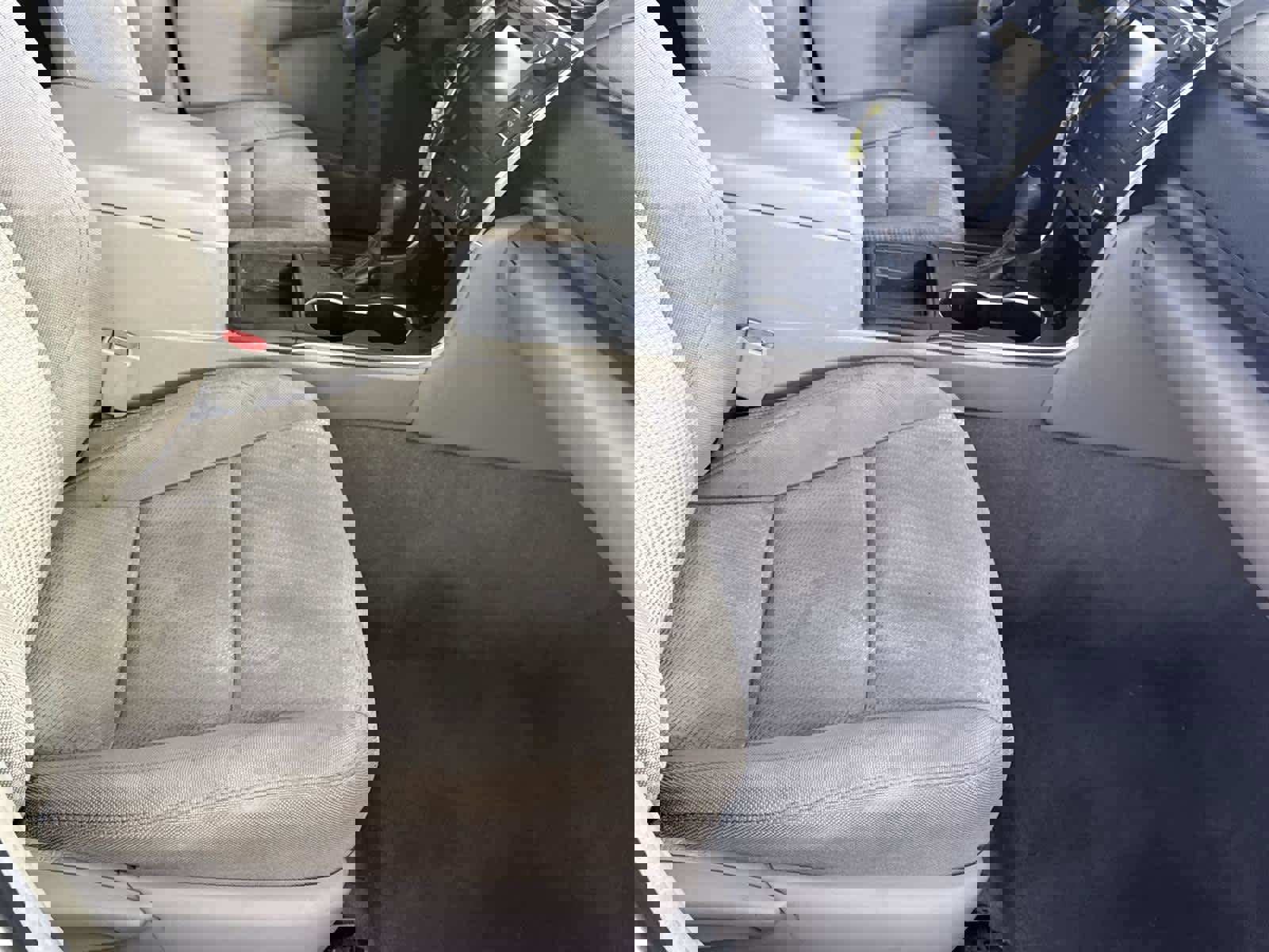 Used 2016 Toyota Camry LE image 15