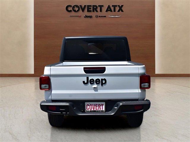 New 2025 Jeep Gladiator Sport image 4