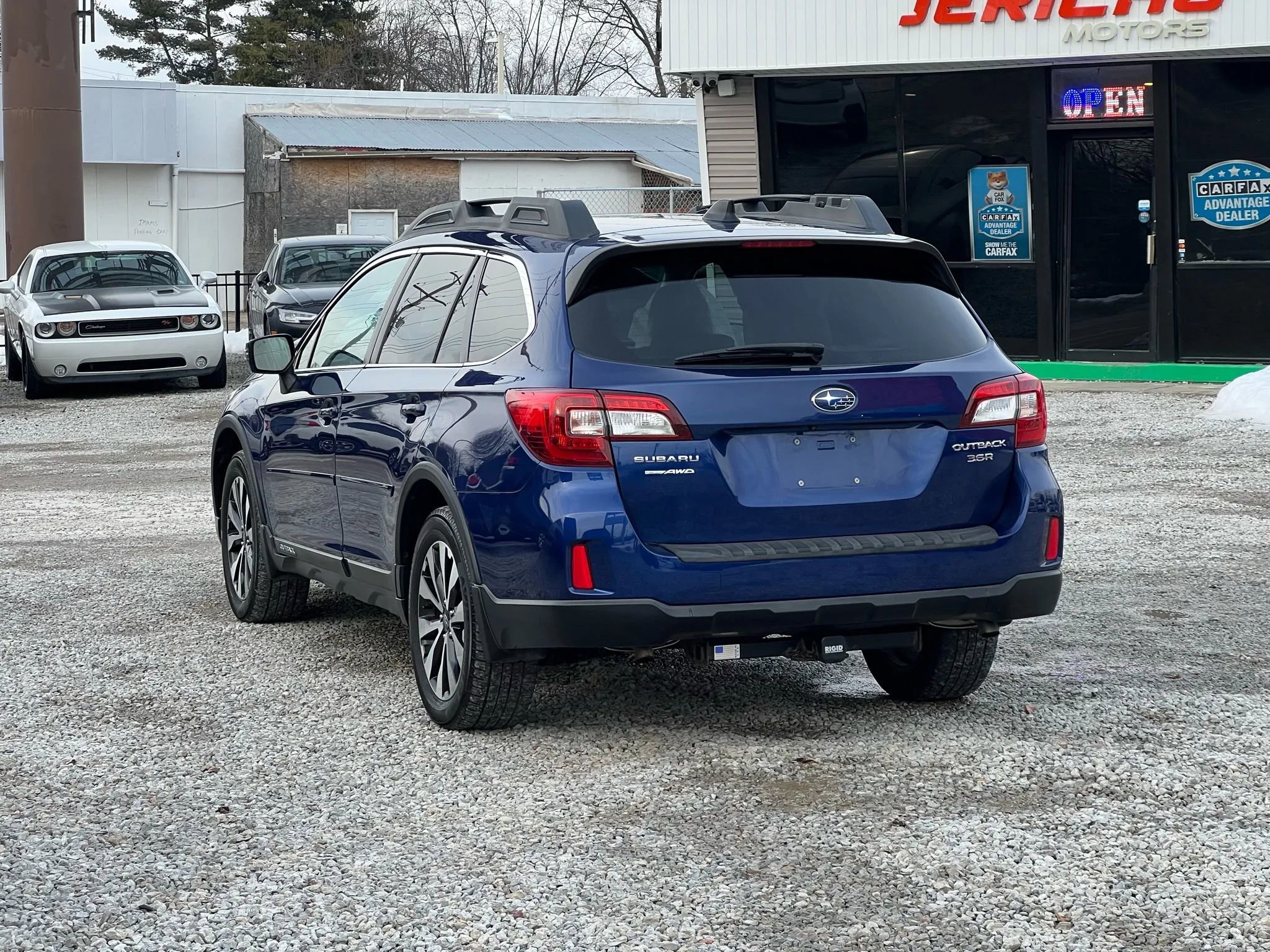 Used 2016 Subaru Outback 3.6R Limited image 6