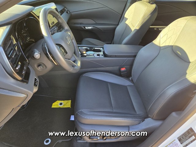 Used 2025 Lexus RX 350 FWD w/ Accessory Package image 11