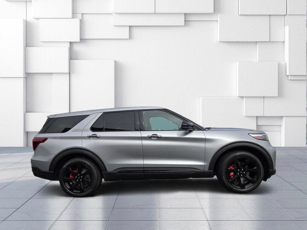 Used 2021 Ford Explorer ST w/ Equipment Group 401A AWD/4WD image 3