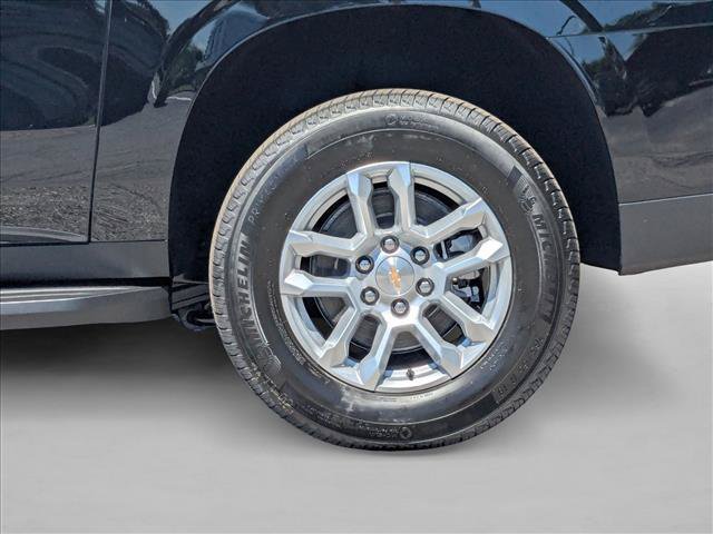 New 2026 Chevrolet Suburban LS RWD image 10