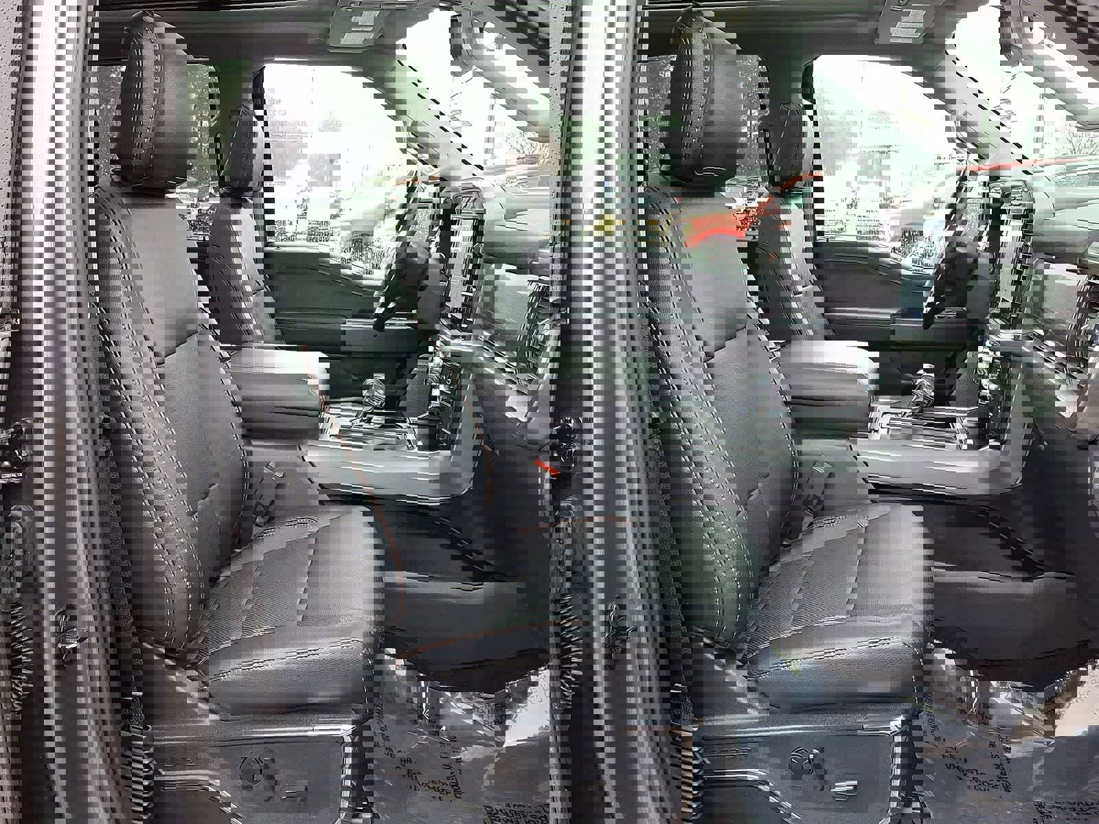 Used 2022 Ford F150 Lariat image 34