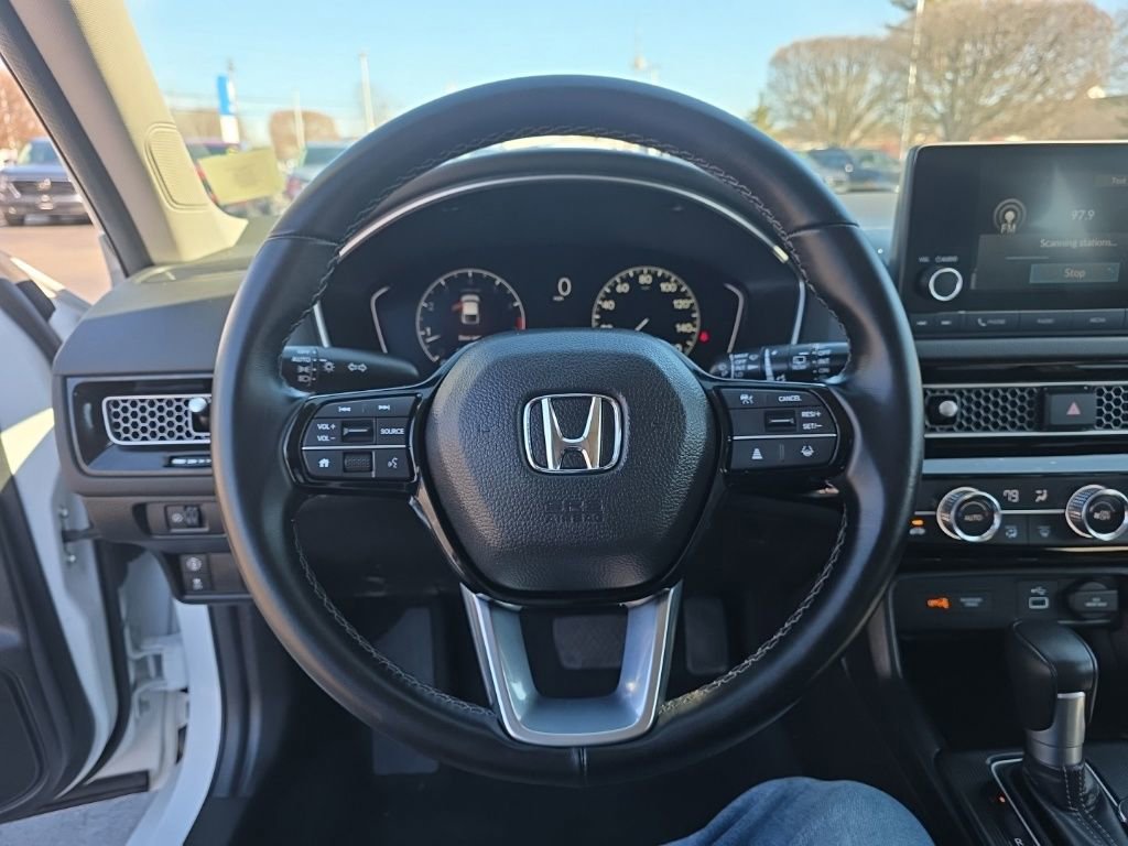 Used 2024 Honda Civic EX-L image 13