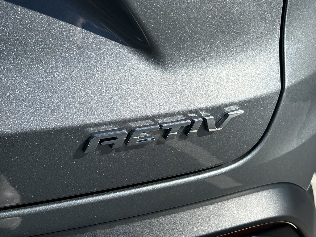 New 2026 Chevrolet Trax ACTIV w/ Sunroof Package image 9