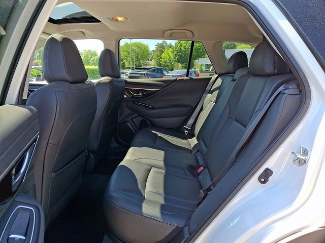 Used 2022 Subaru Outback Limited AWD/4WD image 12