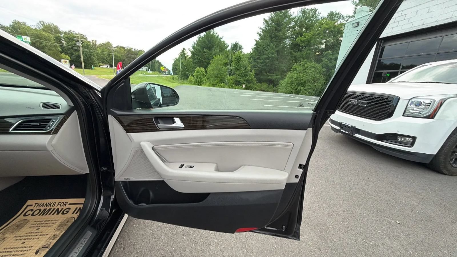Used 2017 Hyundai Sonata Limited w/ Tech Package 03 FWD image 52
