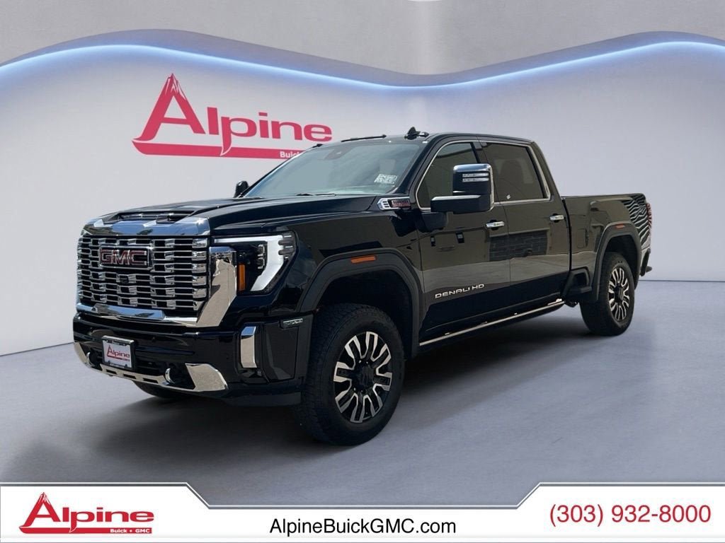 Used 2024 GMC Sierra 3500 Denali w/ Denali Reserve Package AWD/4WD image 1