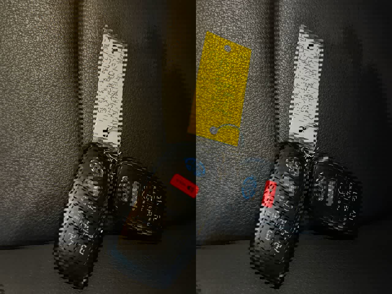 Used 2024 Toyota Sienna XSE w/ XSE Plus Package image 32