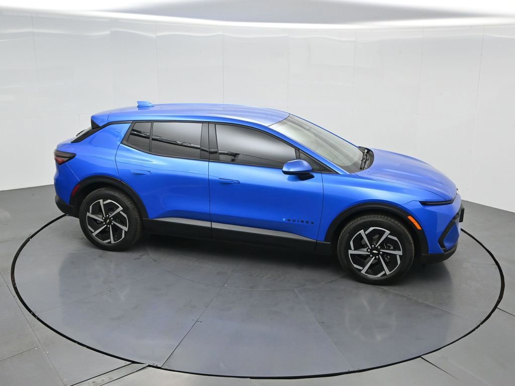 Used 2025 Chevrolet Equinox EV LT image 52