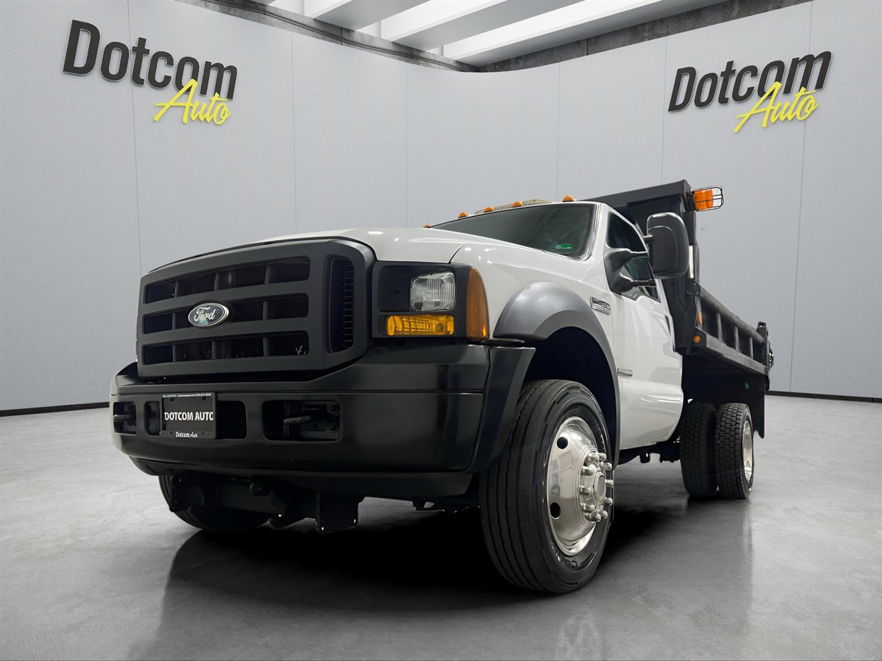 Used 2007 Ford F450 2WD Regular Cab Super Duty image 4