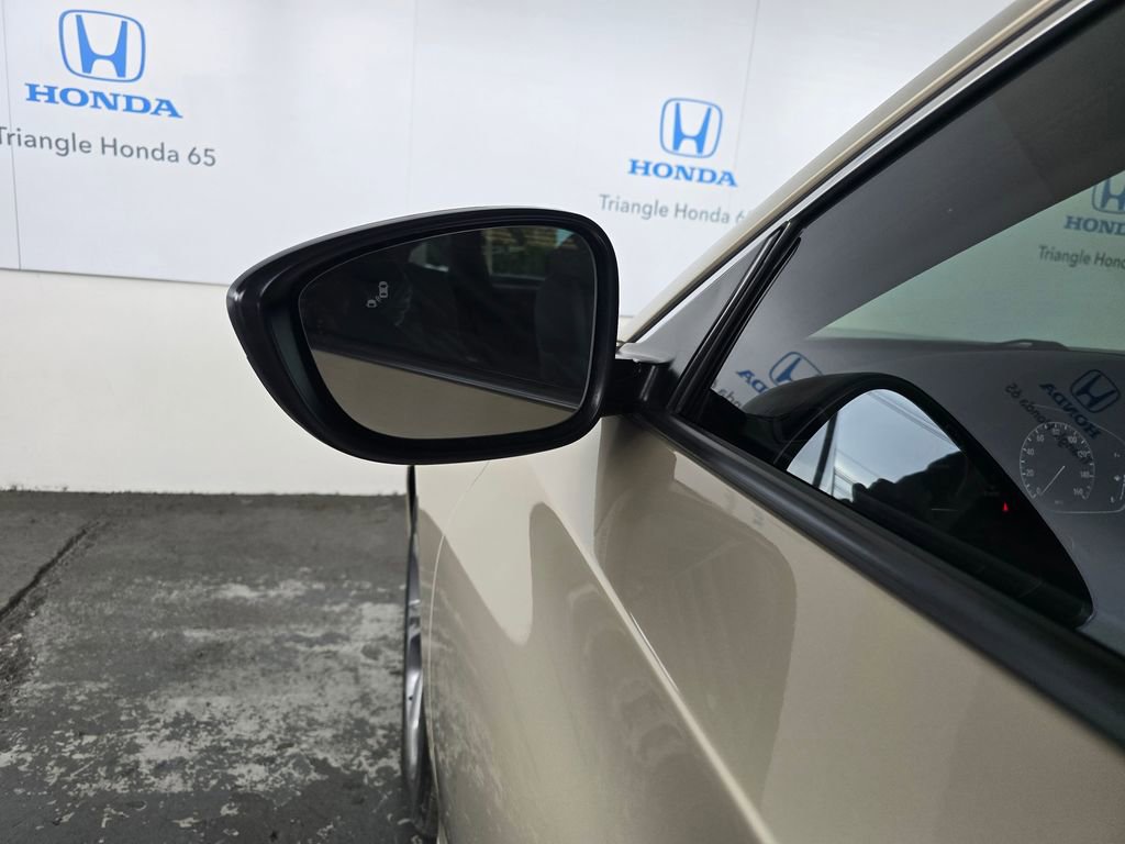 Used 2020 Honda Accord EX image 47