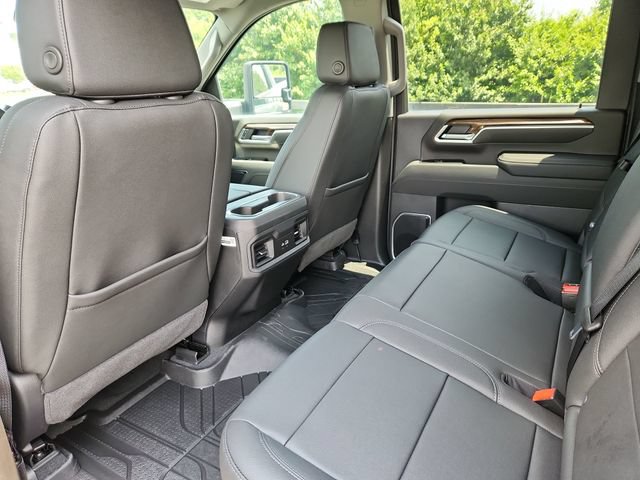New 2026 Chevrolet Silverado 3500 LT w/ All Star Edition AWD/4WD image 17