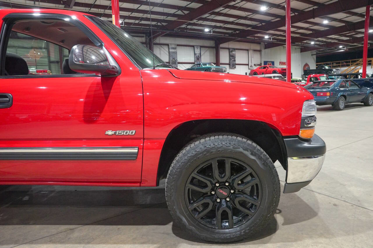 Used 2002 Chevrolet Silverado 1500 LS w/ Off-Road Chassis Pkg AWD/4WD image 11