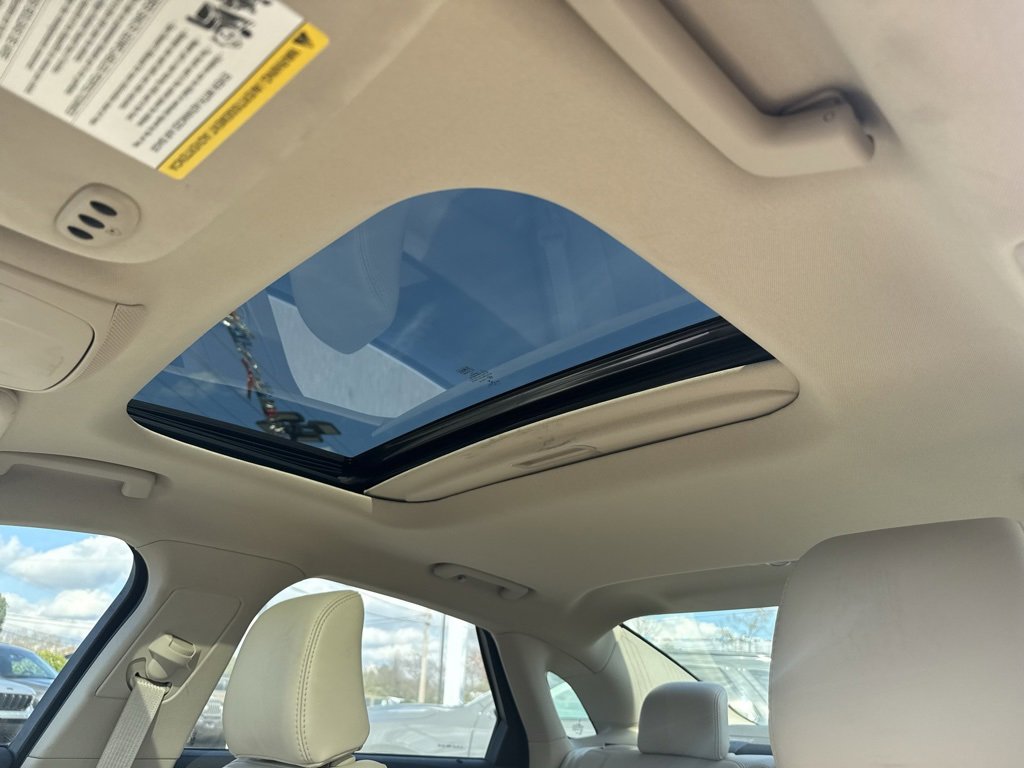 Used 2020 Lincoln MKZ Reserve w/ Elements Package image 28