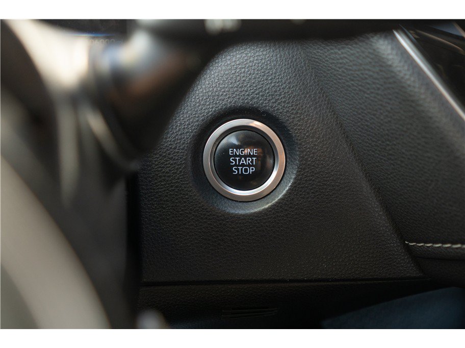 Used 2019 Toyota Corolla SE w/ SE Option Package FWD image 13