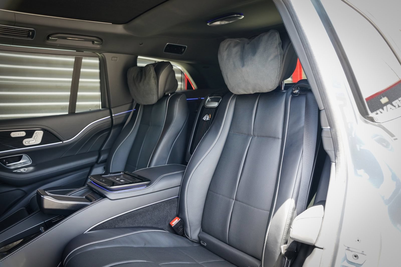 Used 2021 Mercedes-Benz Maybach GLS 600 4MATIC image 22