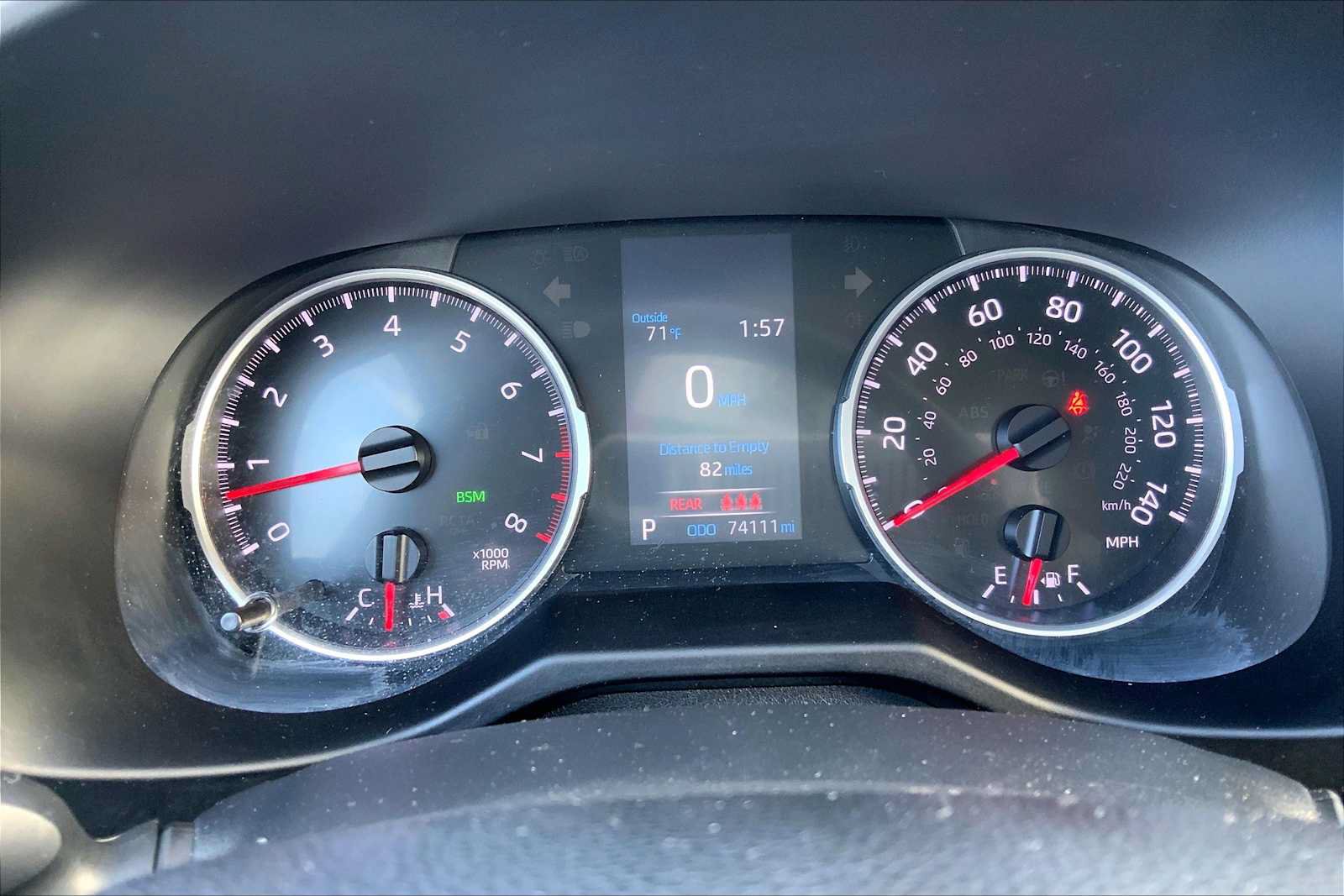 Used 2020 Toyota RAV4 LE AWD/4WD image 25