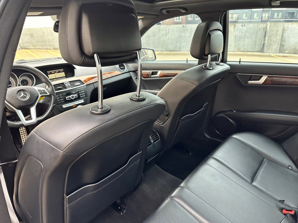 Used 2013 Mercedes-Benz C 300 4MATIC Sedan image 18