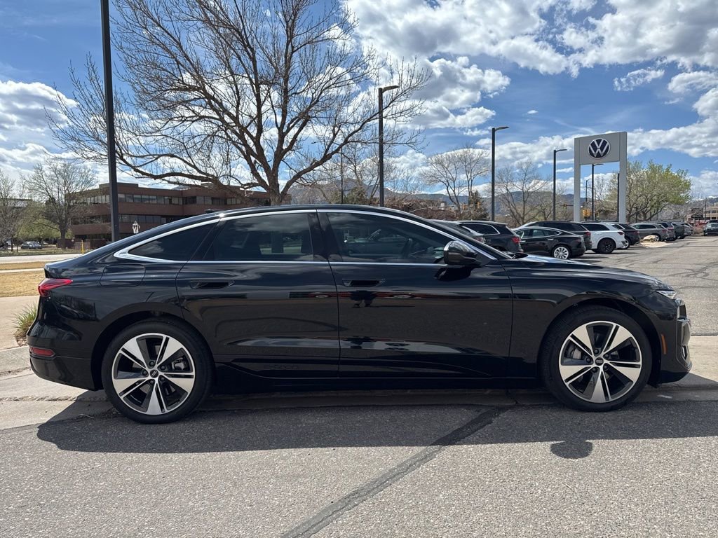 Used 2025 Audi A6 e-tron Premium Plus w/ Premium Plus image 6