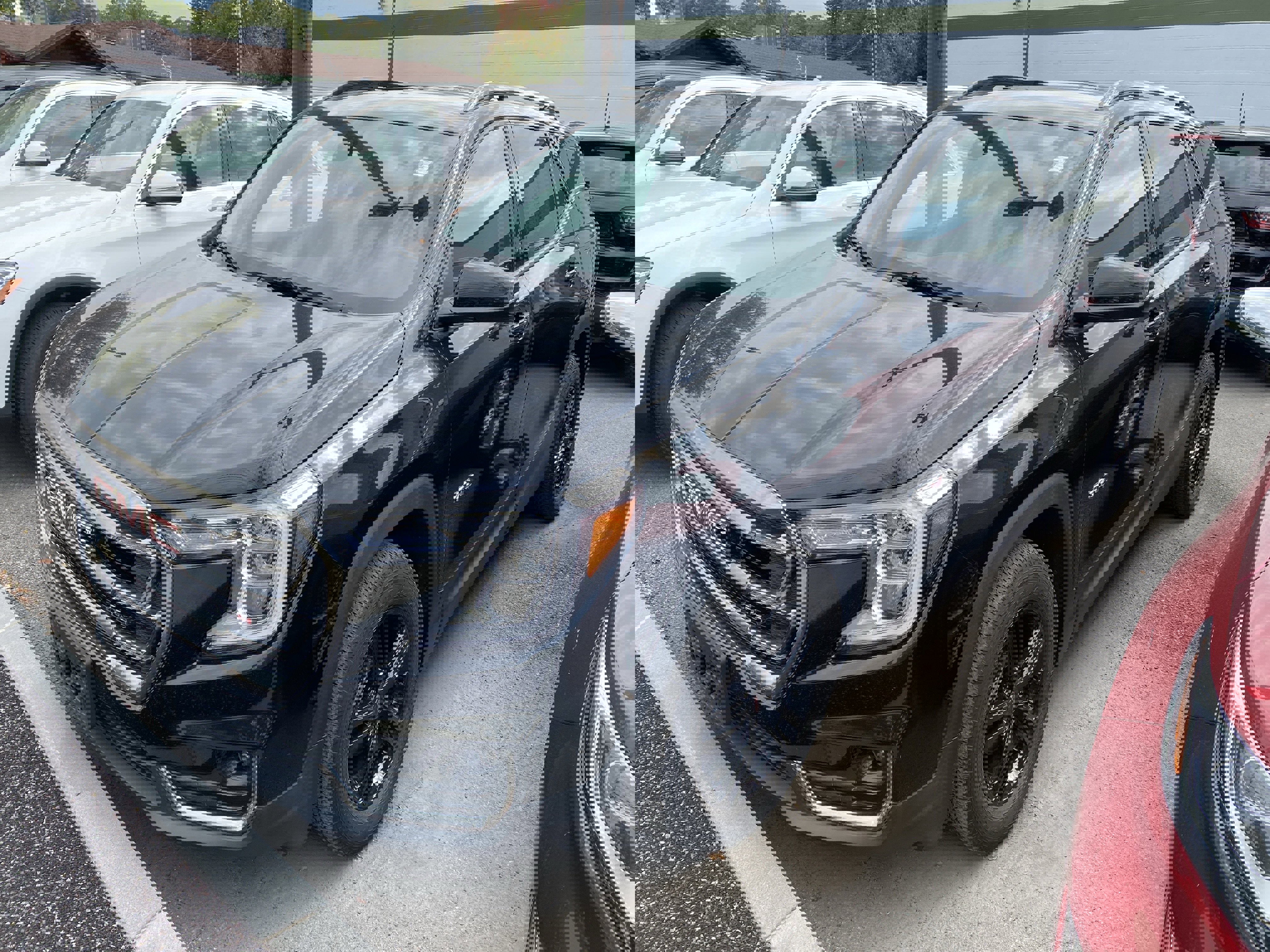 Used 2022 GMC Terrain AT4 image 4