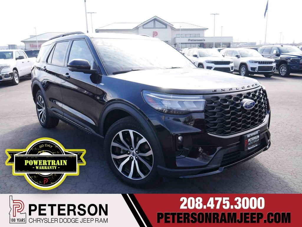 Used 2025 Ford Explorer ST-Line image 1