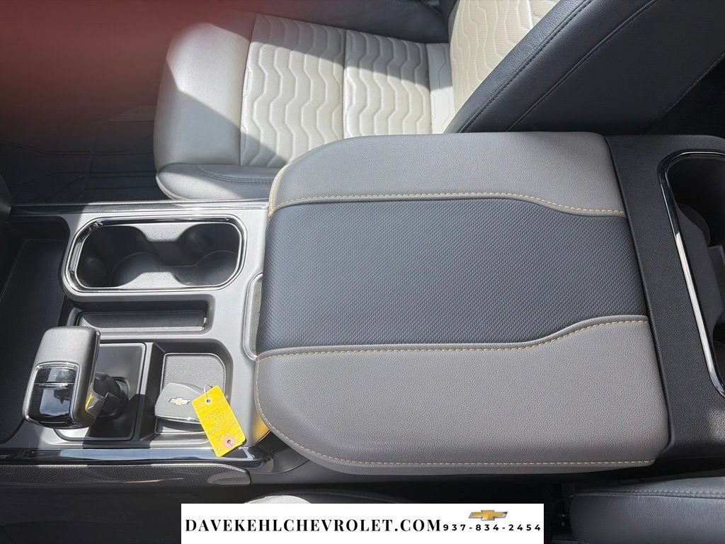 Used 2025 Chevrolet Silverado 1500 ZR2 w/ Technology Package AWD/4WD image 16