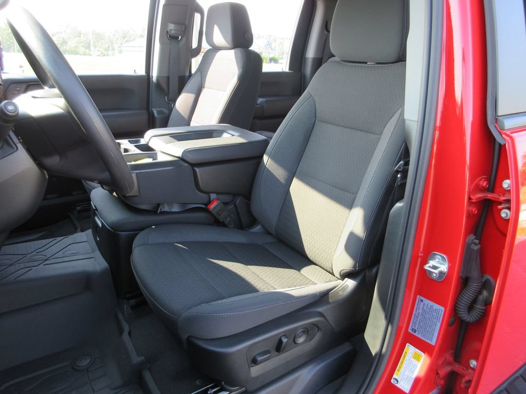 Certified 2025 Chevrolet Silverado 2500 Custom w/ Custom Value Package AWD/4WD image 20