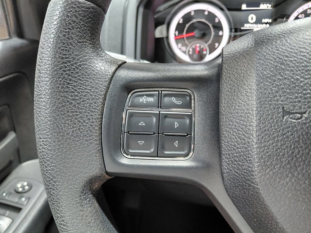 Certified 2018 RAM 1500 Express w/ Express Value Package AWD/4WD image 32