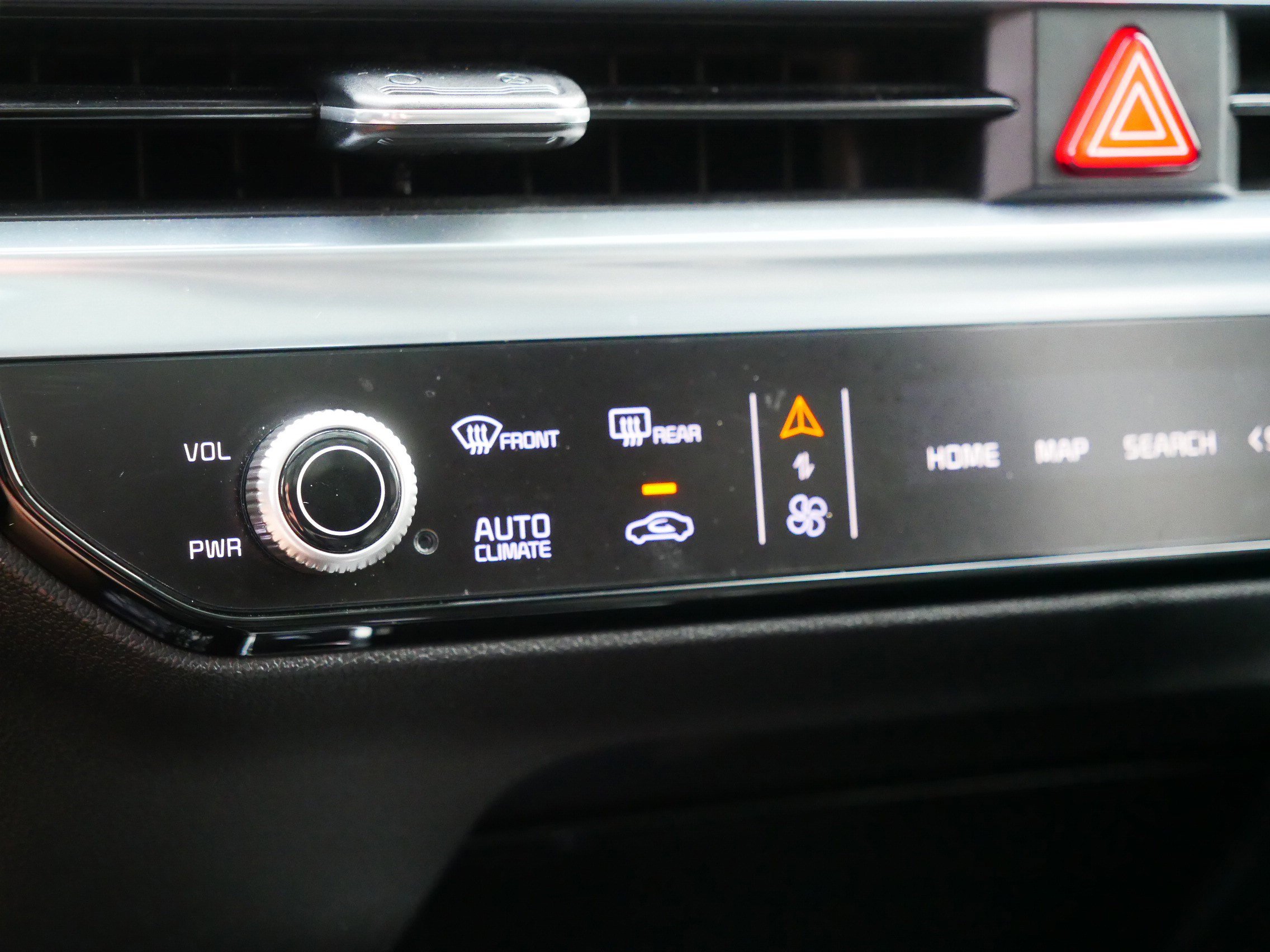 Certified 2025 Kia Sorento SX AWD/4WD image 23