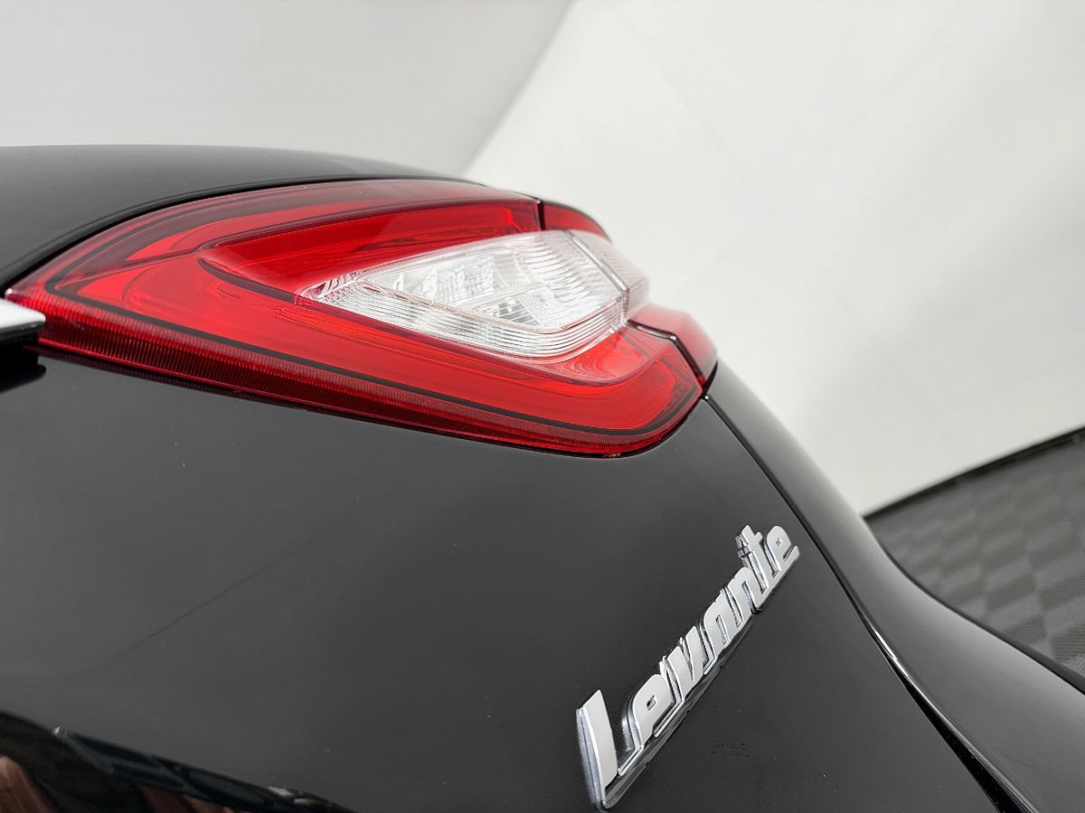 Used 2018 Maserati Levante AWD/4WD image 12