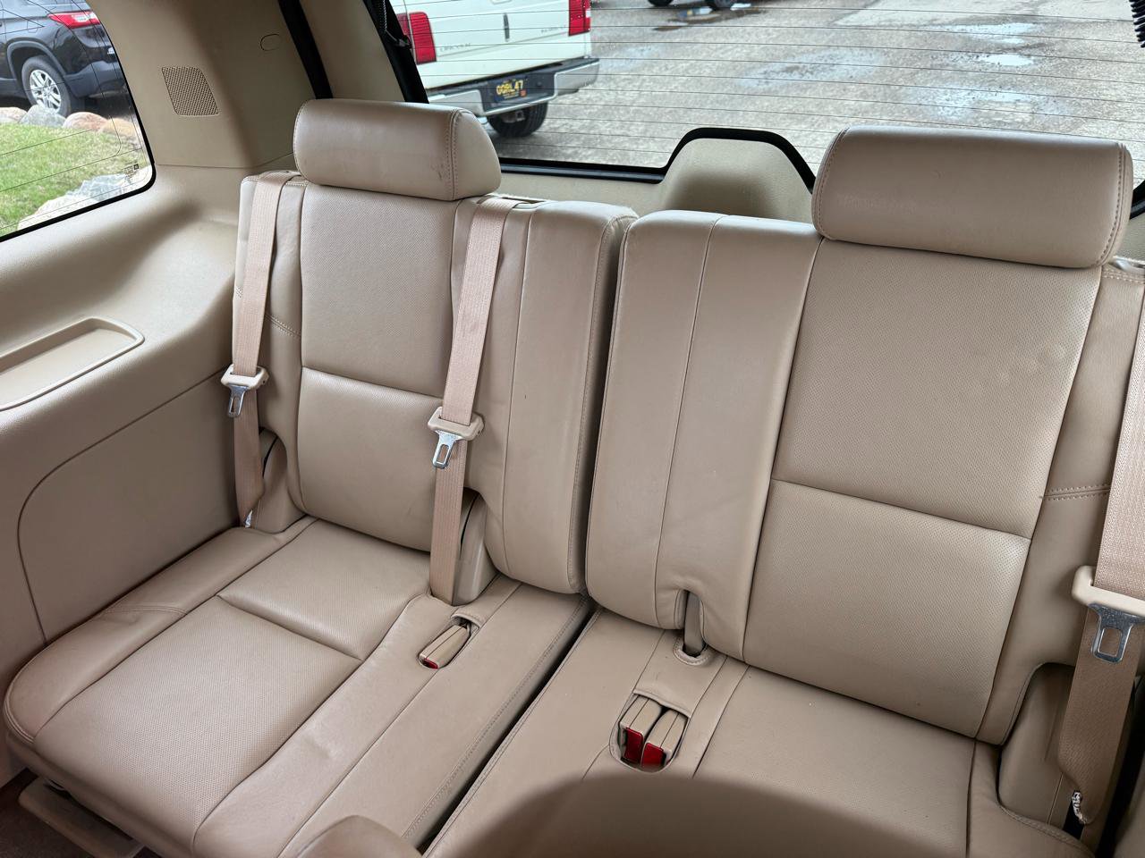 Used 2011 GMC Yukon Denali image 19