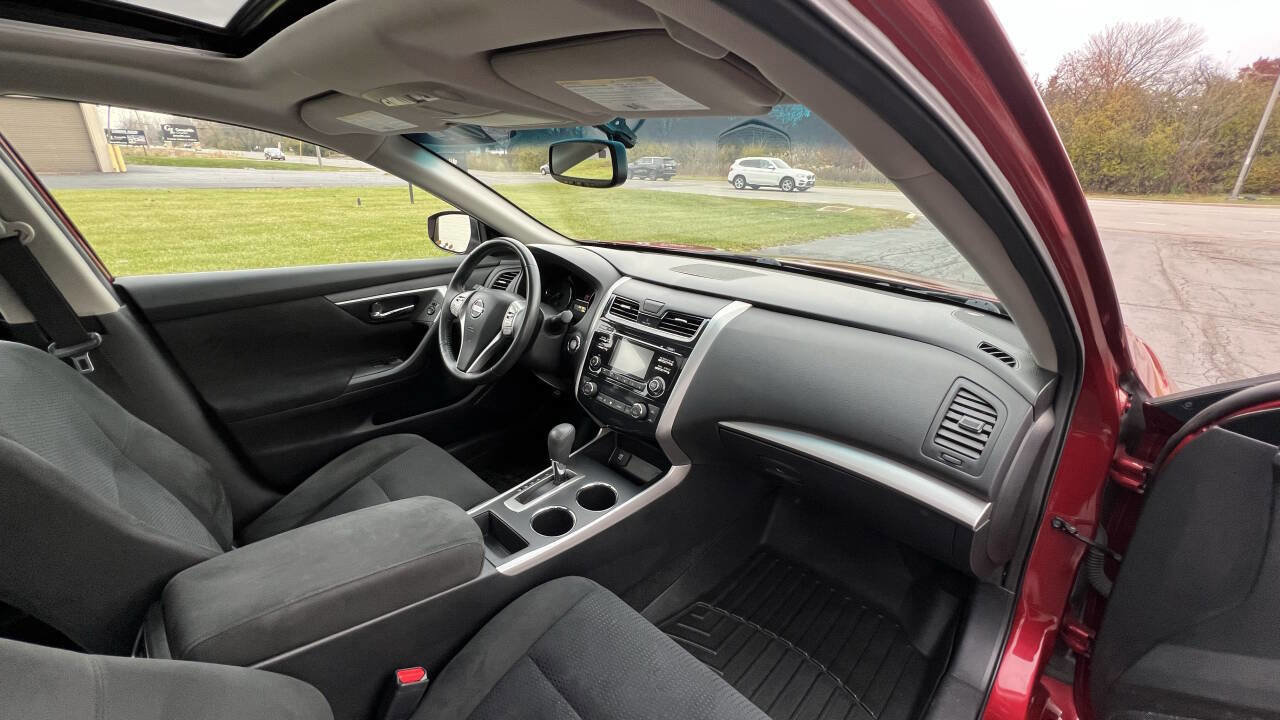 Used 2015 Nissan Altima 2.5 SV w/ Convenience Package FWD image 23